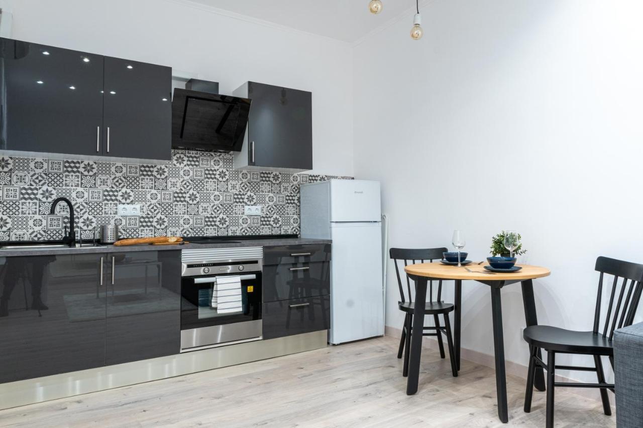 Cozy Studio Apartment 5 Min From Camp Nou 巴塞罗那 外观 照片